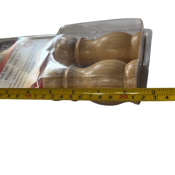 NEW in Package Farberware 4 inch Wood Salt Shaker and Pepper Mill Set - Picture 7 of 9